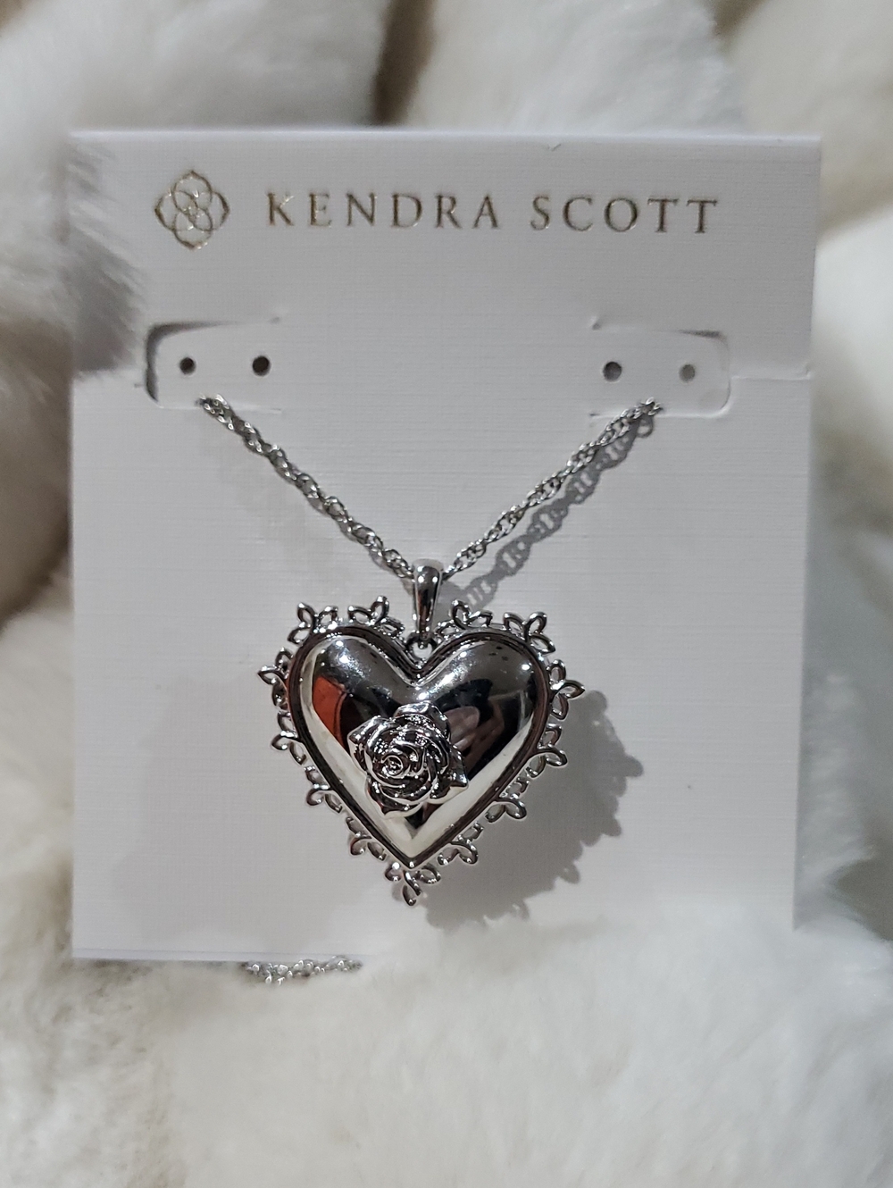 Kendra Scott Silver Heart Locket Necklace w Rose Accent Dainty Romantic Girlie